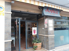 Anhelo Café.