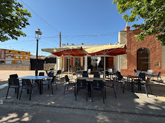Bar/Cafeteria L