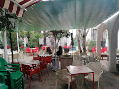 El Almacen lounge cafe