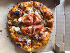 Pizzeria La Familia