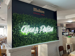 Tapas y Pintxos con Encanto