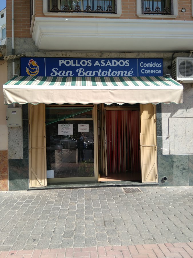 Asadero de pollos en Cieza / Comidas para llevar San Bartolome