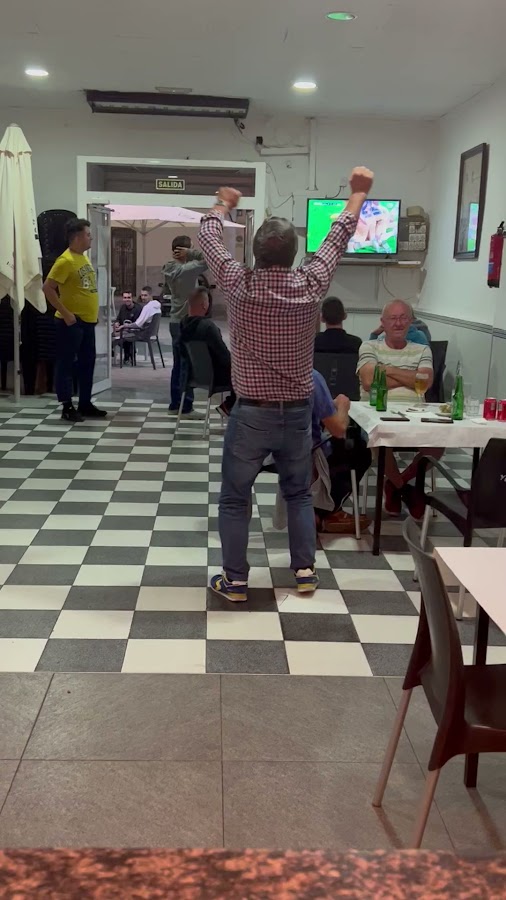 BAR MUSICAL
