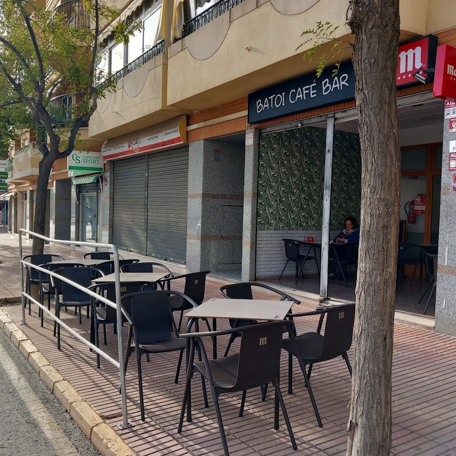 Batoi Café Bar