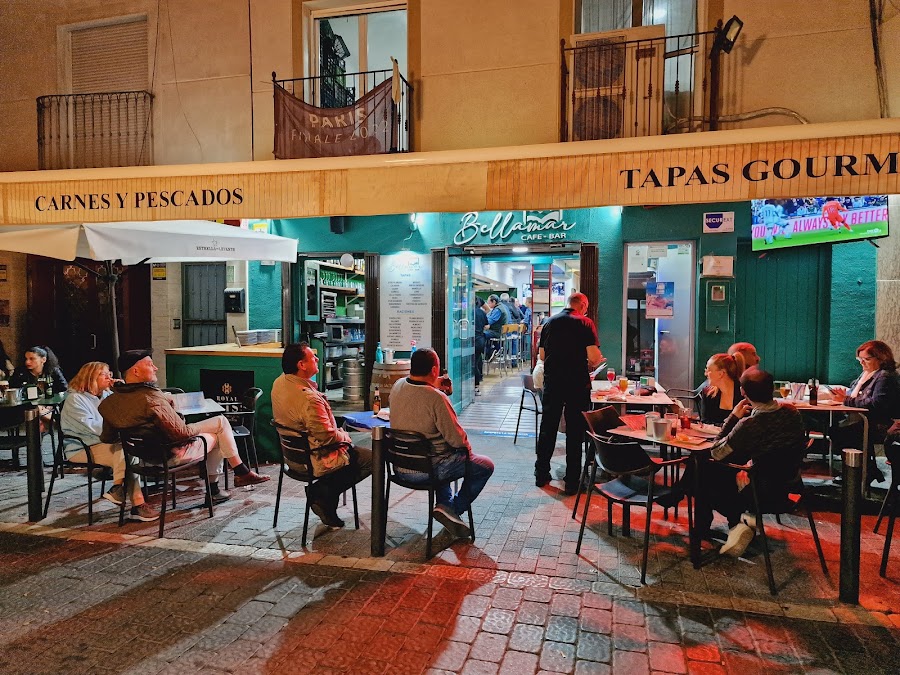 Cafe Bar Bella Mar