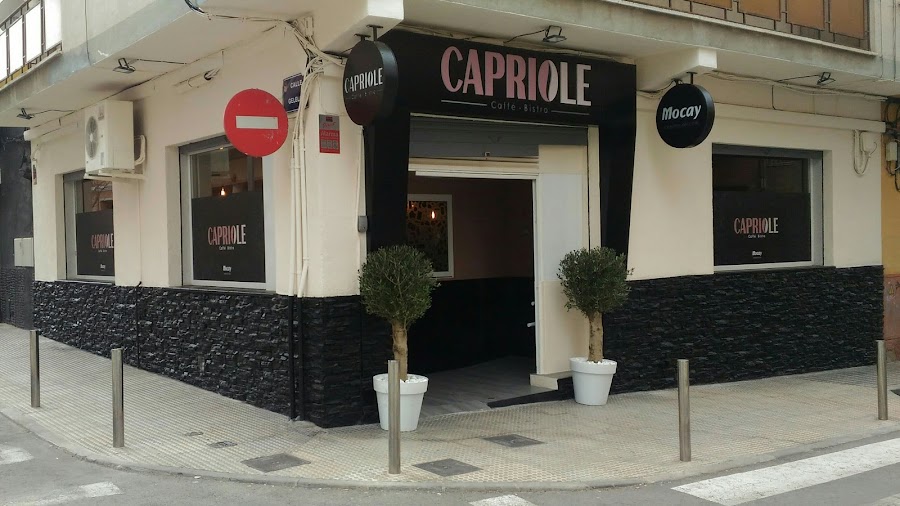 CAPRIOLE Caffé - Bistro