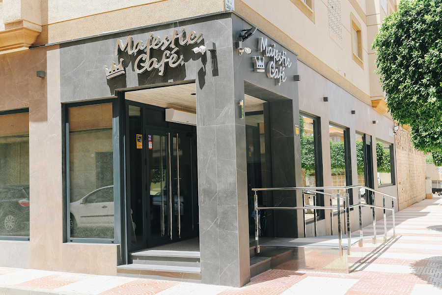 Majestic Café Bar