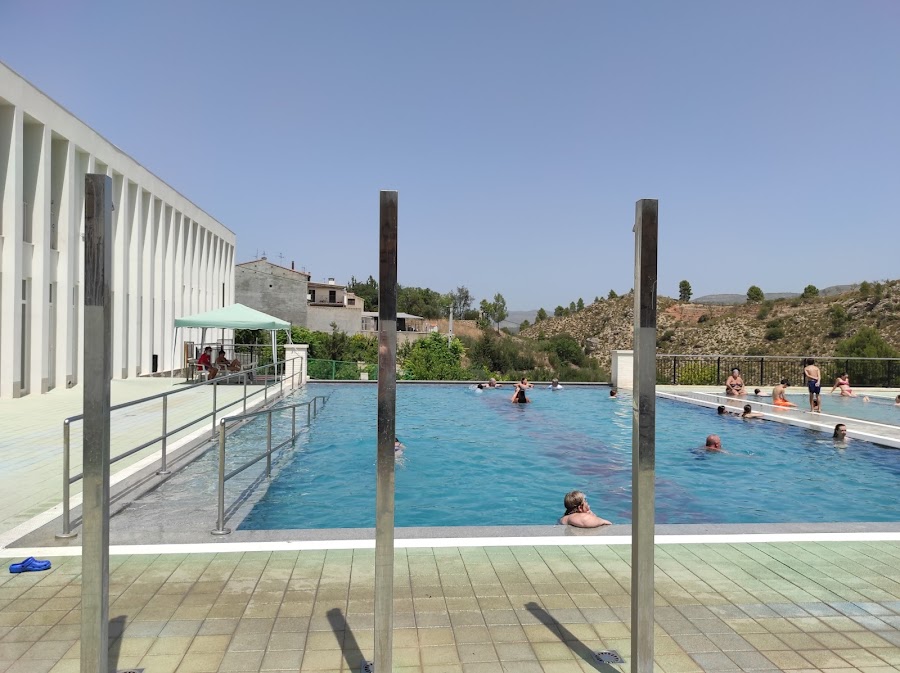Piscina Pública Municipal de Teresa de Cofrentes.