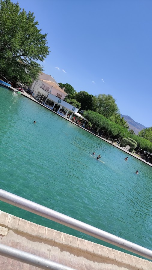 piscina termal gratis. Balsa de Cela
