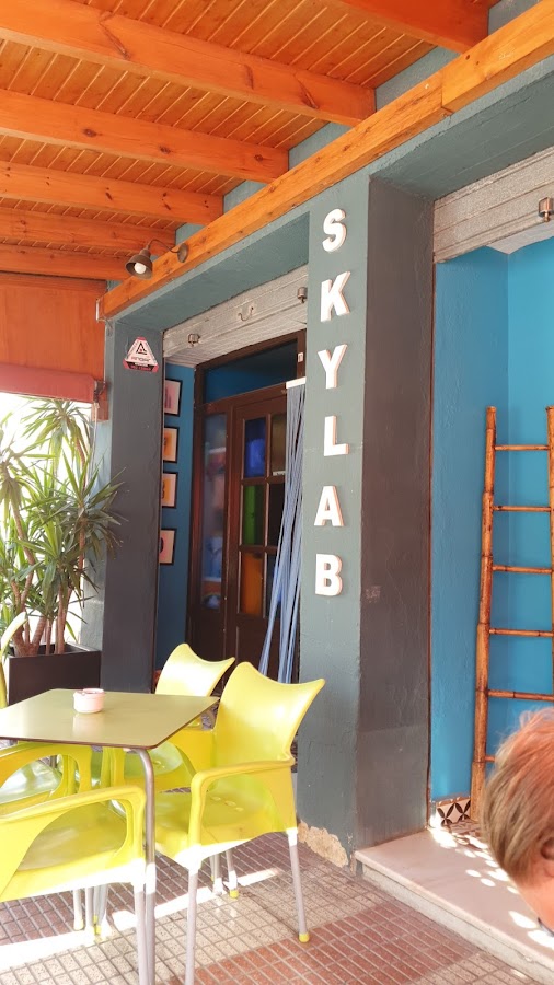 Skylab Pub