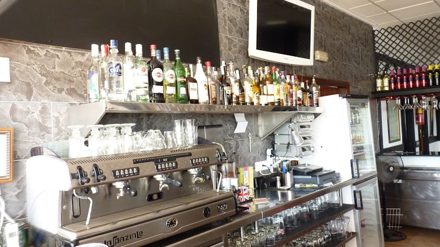 TIGS - The Iron Grill Steakhouse & Bar